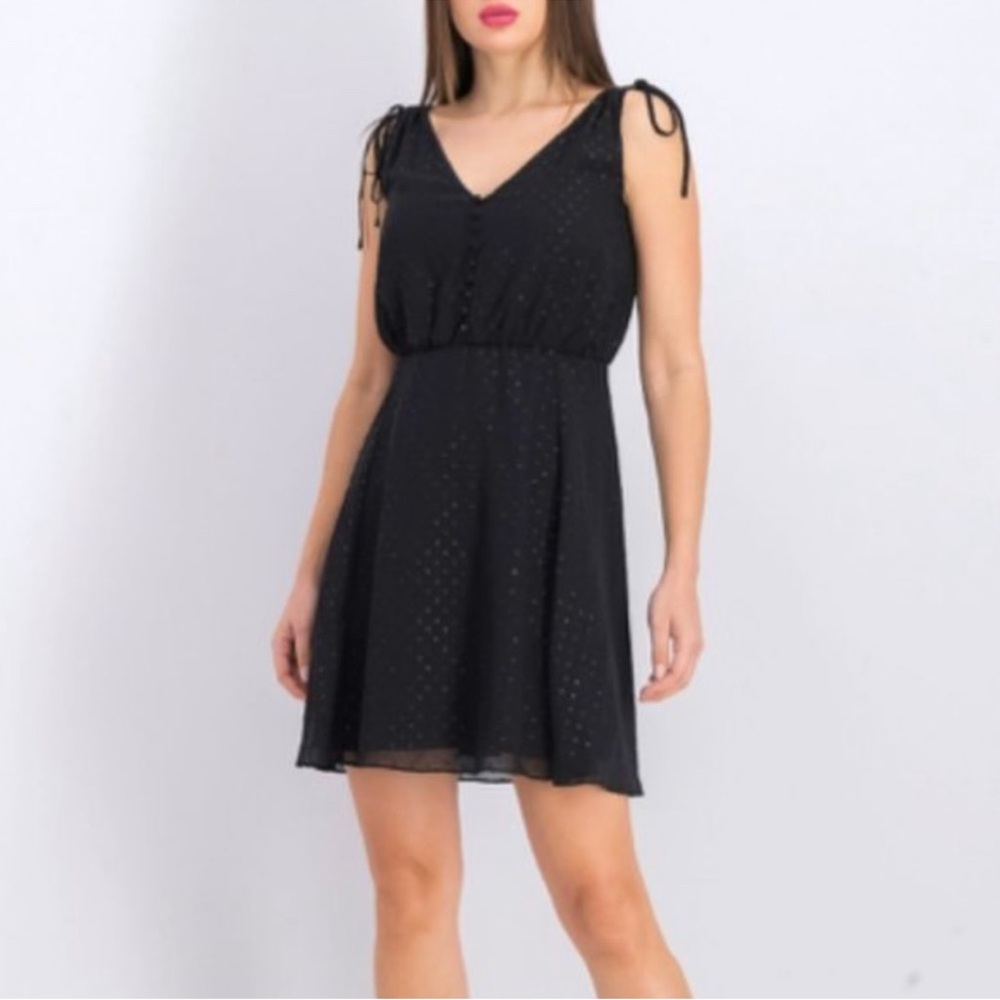 Gal Meets Glam Black Elora Sparkle Swiss dot Pattern Sleeveless Dress Size 4